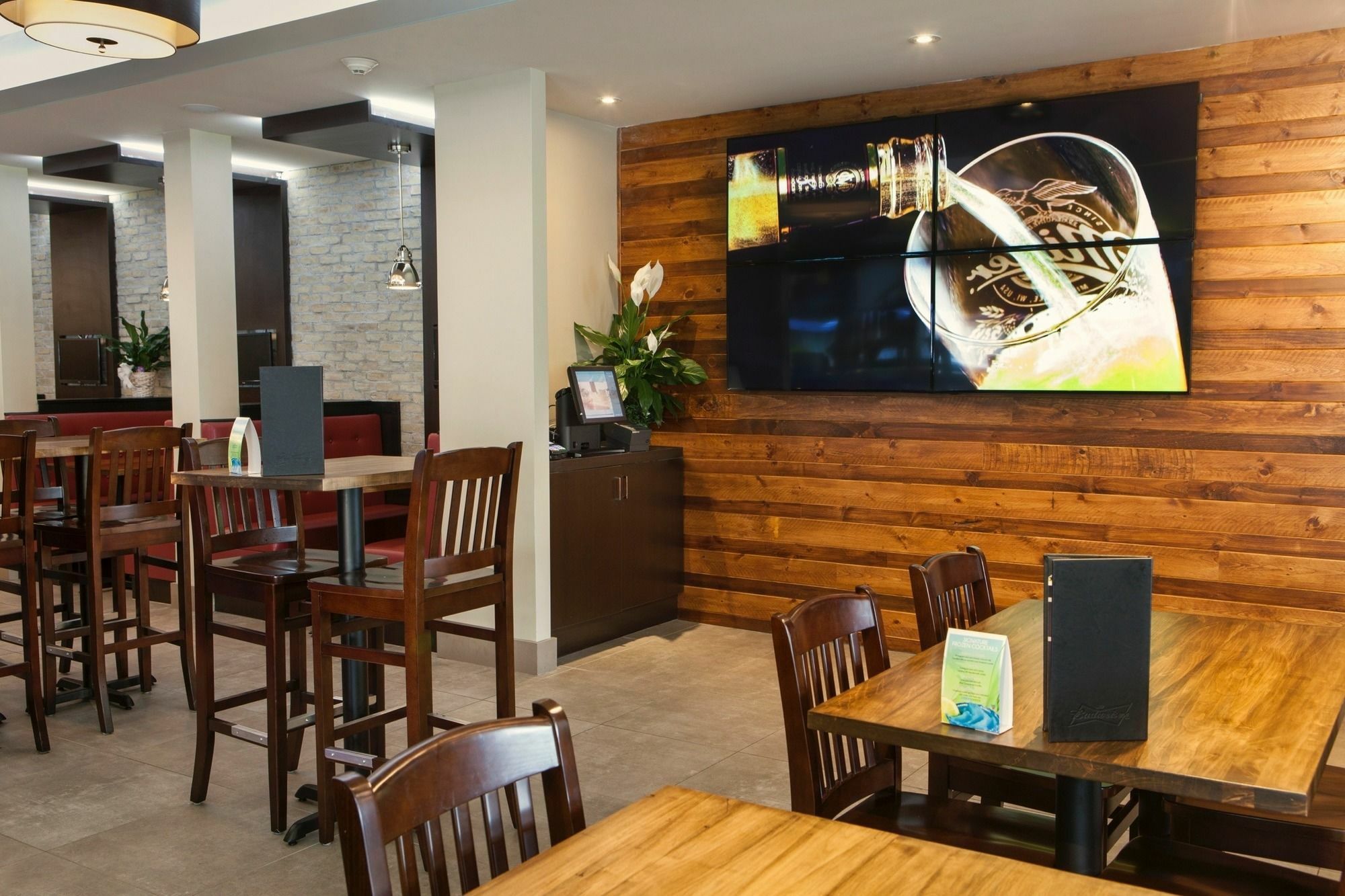 The Brunswick Hotel Complex Parry Sound Bagian luar foto